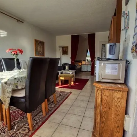 - Haus B, App 0b0307